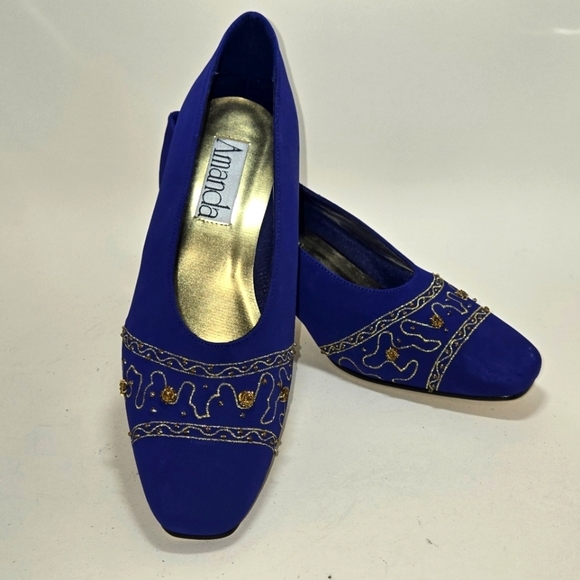 Amanda Shoes - Amanda Vintage Women's Shoe Pump 8.5 Blue Suede Gold Trim Excellent Condition